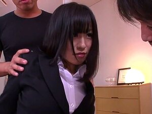 最火辣的日本骚货Yui Kyouno在精彩的JAV无修正肛交场景中