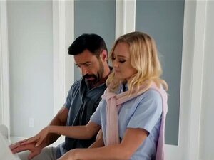 Podstępna Dziwka Od Fortepianu