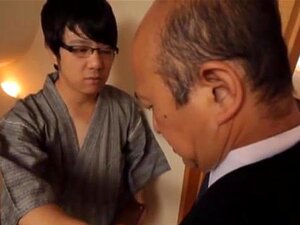 Azjatycka żona Używana Tylko Do Seksualnych Pragnień