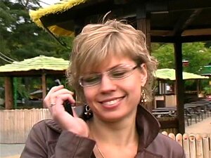 Ein Paar Liebhaber Dreht Selbstgemachten Porno Vor Der Intimen Kamera