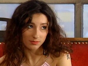 Deutsche Süße Will Einen Größeren Lohnschwanz ... F70