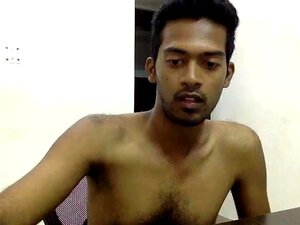 Katso Kuuma Intialainen Ori Esittele Suurta Kovaa Kulliaan Web-kameralla. Tämä Amatööriesitys Jättää Sinut Kerjuulle.