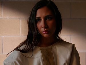 Delphine Filmer-Gianna Dior Terapi Session Förvandlas Till Hård Grov Sex