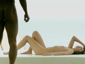 Анђело Г. и Кејти Г. - Јужна Фантазија, Преслатка, секси, пегава Кејти треба мало љубави у овом опуштеном сунчаном поподневу, па машта о томе да је развали неко висок, таман и згодан. Он ради све што жели и више. Вит