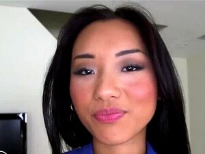 BANGBROS - Upea Aasialainen Söpöläinen Alina Li Panee Niin Hyvin, Saa Kasvohoidon