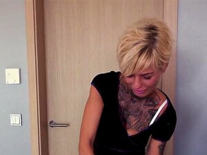 Hard Sex With Tattooed MILF Vicky Hundt