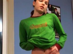 српски пар из Москве код куће јебе се