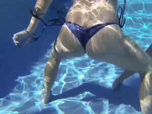 Pool Party Cutie Fingers. Pool Party Cutie Lesbian Fingers And Eats Out Pussy Outdoors