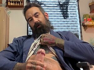 Stepdaddy Runkkaus Pois Ja Cumming Hänen Toimisto, Kun Kaikki Muut Ei Ole Hereillä Vielä Shhh