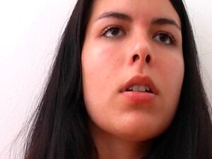 Gry Zuzinka: Pusta Twarz Podczas Orgazmu