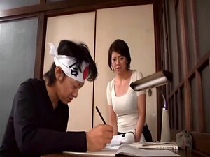 Let Bathing With Mom.