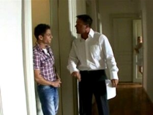 Rubia Hambrienta De Polla Seduce Al Padrastro De Su Novio