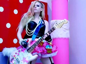 Avril Lavigne - Hello Kitty (PornMusicVideos Porn Music Video)