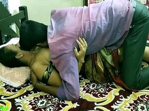 Intialainen Xxx Seksikäs Milf Bhabhi Salainen Seksi Veljenpojan Kanssa!! Aitoa Kotitekoista Seksiä