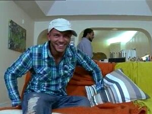 Homens Indianos De Pau Grande Gays Pela Primeira Vez Chamando Todos Os Doentes Para Assistir Isso
