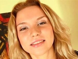 Perfecte Blonde Maakt Solo Masturbatie