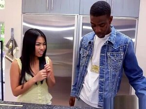 Admirable Asian Slut In Real Amateur Porn Video