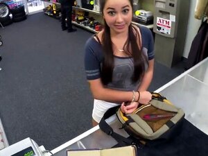 Прави аматерски порнић без глумаца. Најтечнији људи у овом филму Истинског аматерског порнића без глумаца