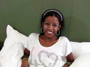 TeenyBlack Školarica Crna Slatkica Nevaeh Međurasno Facialized