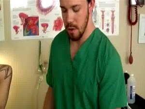 Γκέι όργιο Ήταν άλλη μια επιτυχημένη επίσκεψη για τον γιατρό και ένα περισσότερο