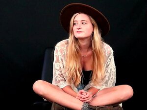 Bekijk RSE Nicole Voeten Nu Kietelen! - Voeten, Blond, Amateur Porno