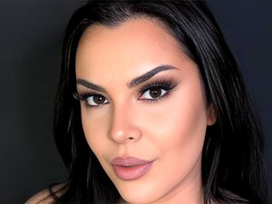 Dulce María Miel