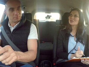 Fake Driving College Sterling Cooper Tourne La Table Sur Jasmine Jae. Fake Driving College Stersing Cooper Tourne La Table Sur Jasmine Jae