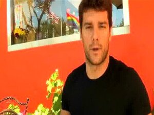 Túnel De Amor Quente Com Belezas Apreciadoras