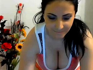 Sweet Turkish Big Titted Camgirl Masturbation Porn