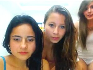 Lesbian Cuties Homemade Hot Show