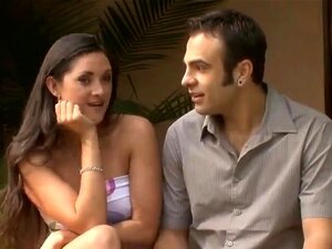 Нина Хартли и Стефани Свифт размењују партнере,