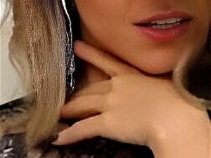 video-thumb