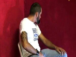 Schwuler Hardcore-Gloryhole-Sexporno Und Dreckige Schwule Handjobs 29