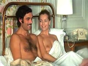 Experimenta Placeres Prohibidos Con Nuestras Seductoras Sensuales. Estas Bellezas Mayores De 18 Años Harán Realidad Tus Fantasías Más Salvajes. Sumérgete En Un Mundo De éxtasis Puro.