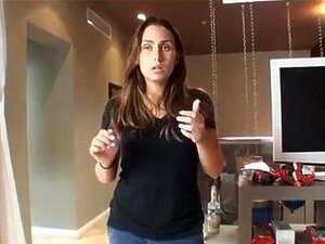 BJ Z Ukrytą Dziewczyną Kończy Się TSUNAMI FACIALEM, SZACUNKIEM. Zarówno Dla Faceta Chętnego Do Kręcenia Dezorientującego Fetyszowego Porno, Jak I Nawet Próby Przekazania Ogrodowego Węża Z Filmowym Magicznym Nasieniem Jako Prawdziwej Rzeczy