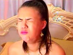 Queen Of Dildo Deepthroating - Cunt And Mouth Stuffing. Dildo Swallowing And Self Fisting