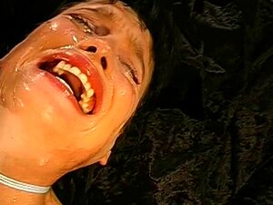 Хардкор и дивља оргија журка. Врући групни секс са гомилом јебања пичке