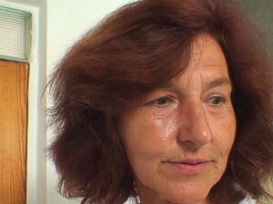 Die Stiefmutter Meiner Frau Lutscht Und Reitet