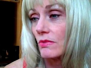 Бака прави домаћи траку за пушење