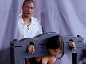 (Ivy Lebelle, Xander Corvus - Renaissance Fair Fuck - Brazzers)