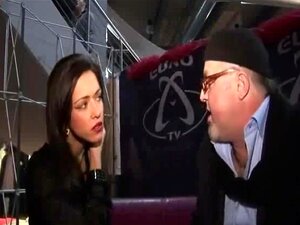 Vídeo Amador Louco Descobrindo Um Show De Sexo Ao Vivo Quente