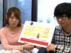 Preslatka Azijska Kučka