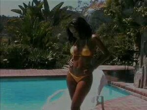 БикиниРиот