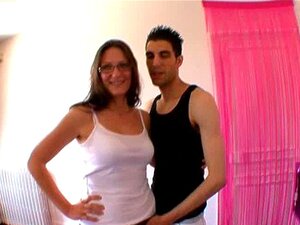 ΓΑΛΛΊΔΑ ερασιτέχνης ώριμη εκσπερμάτωση στο πρόσωπο σε γυαλιά