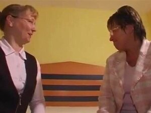 Deutsche Reife Lesben Von Snahbrandy