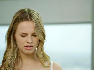 TUSHY Heiße Frische Model Jillian Janson Wird In Den Arsch Gefickt!. Als Jillian Zu Ihrem Vorsprechen Auftaucht, Weiß Sie, Dass Sie Hart Arbeiten Muss, Um Ihre Traumrolle Zu Bekommen. Es Gibt Nur Eine Sache, Die Sie Dahin Bringt, Wo Sie Sein Will, Und Das