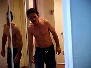 Μαύρη γκόμενα κλέβει σπίτι, γέρος πληρώνει με σεξ
