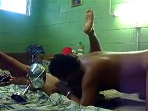 Madura De Papúa Nueva Guinea, No Chico Sexy Y No Dama Sexy Follando