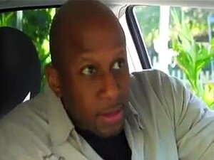 Smutsig Styvmor Tar Hand Om Två Svarta Kukar