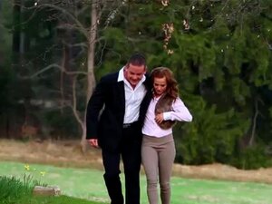 Спортска курва пиша током јебања